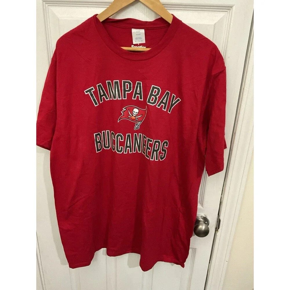 Tampa Bay Buccaneers Red NFL T-Shirt Xl